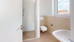 Boardinghouse-Bathroom 8