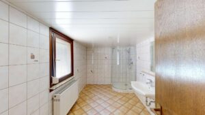 Badezimmer DG