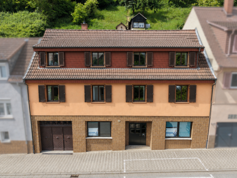 Straßenansicht