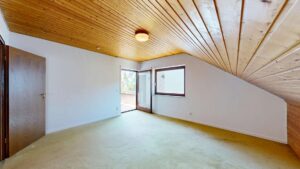 Schlafzimmer 1 OG