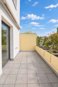 Terrasse Links