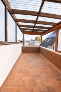 Überdachte Terrasse – DHH
