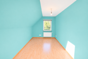 Zimmer im Dachgeschoss – EFH